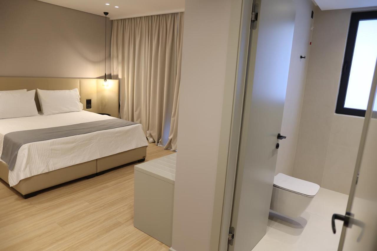 Yacht Premium Hotel Sarandë Eksteriør bilde