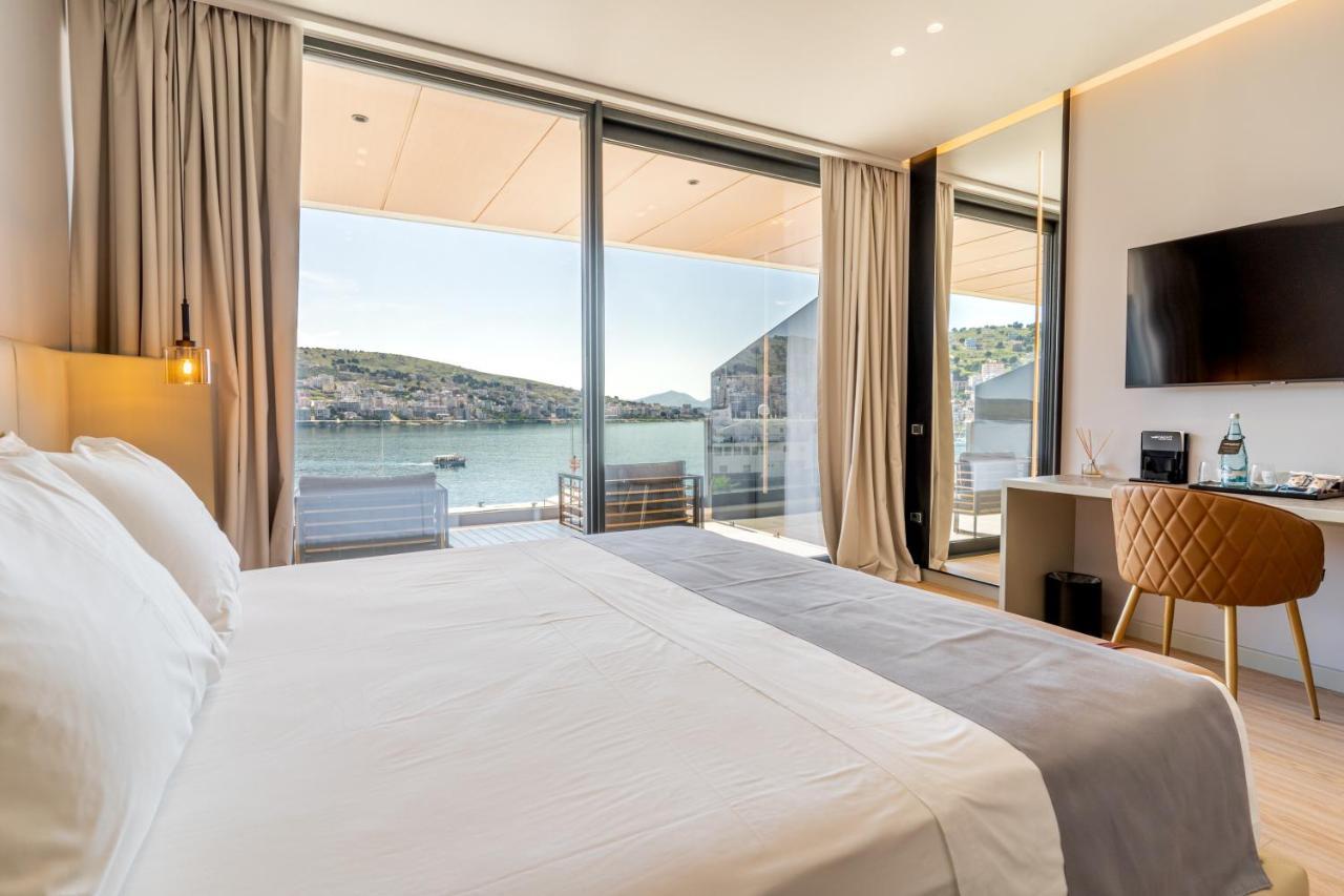 Yacht Premium Hotel Sarandë Eksteriør bilde