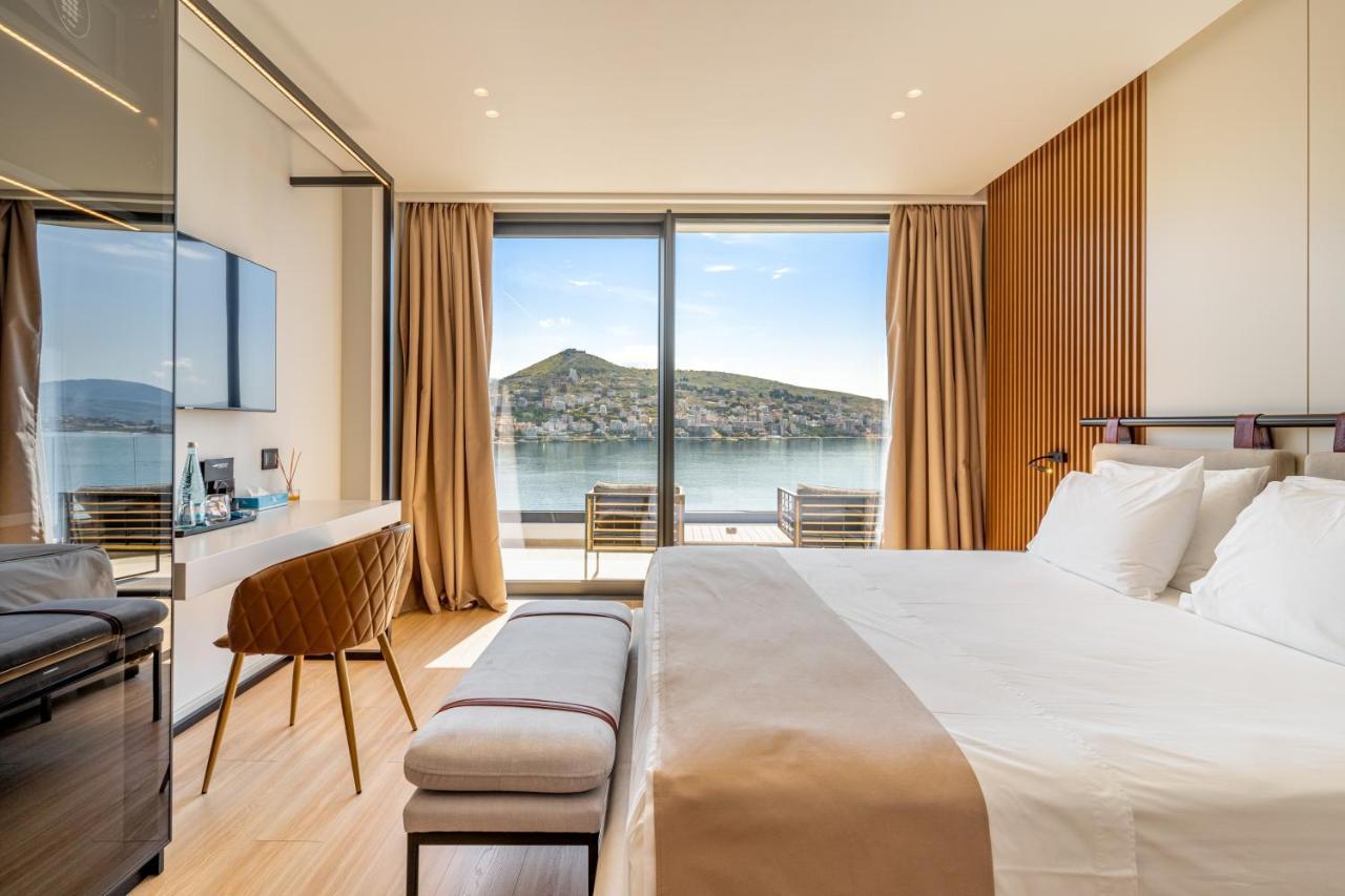 Yacht Premium Hotel Sarandë Eksteriør bilde