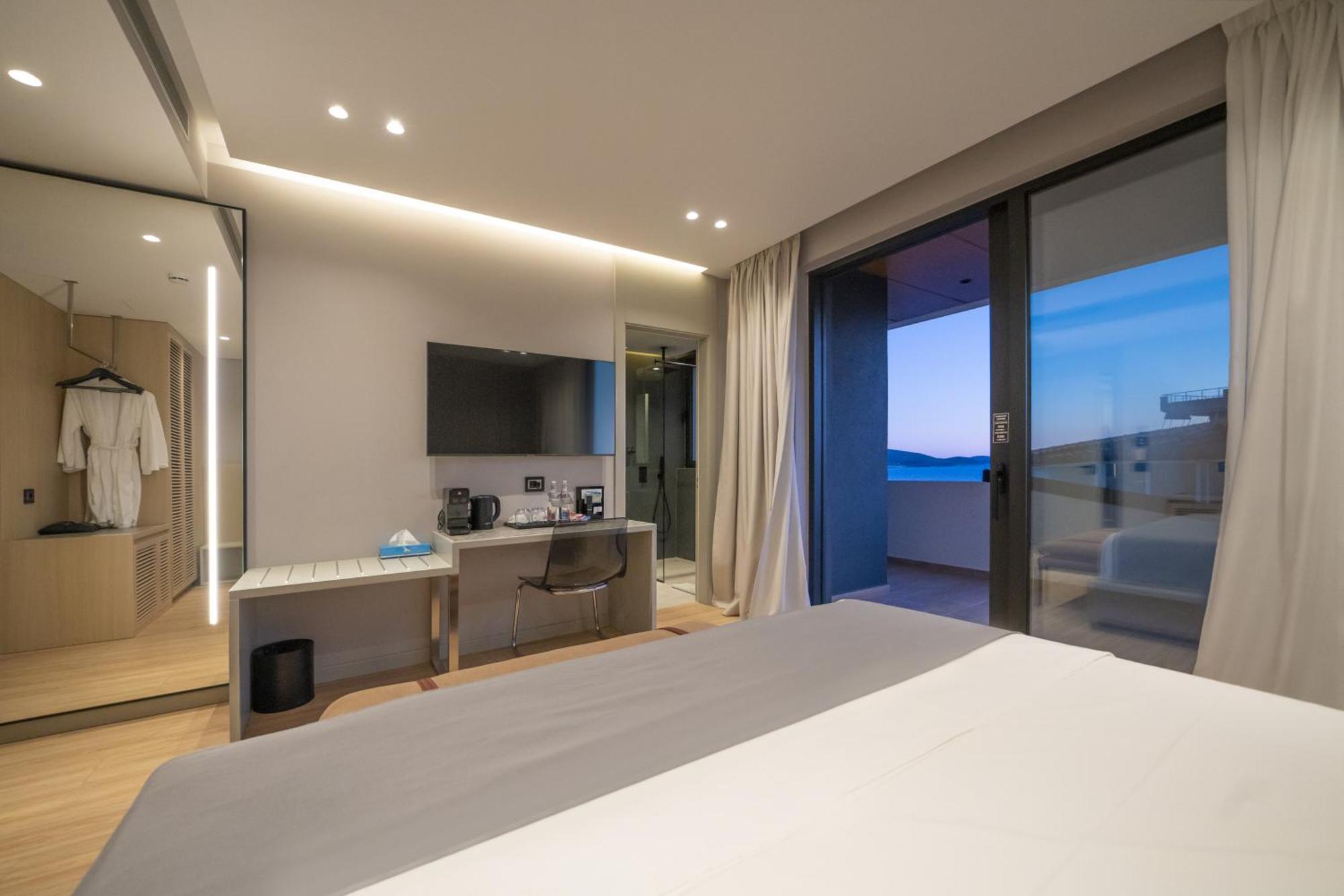 Yacht Premium Hotel Sarandë Eksteriør bilde