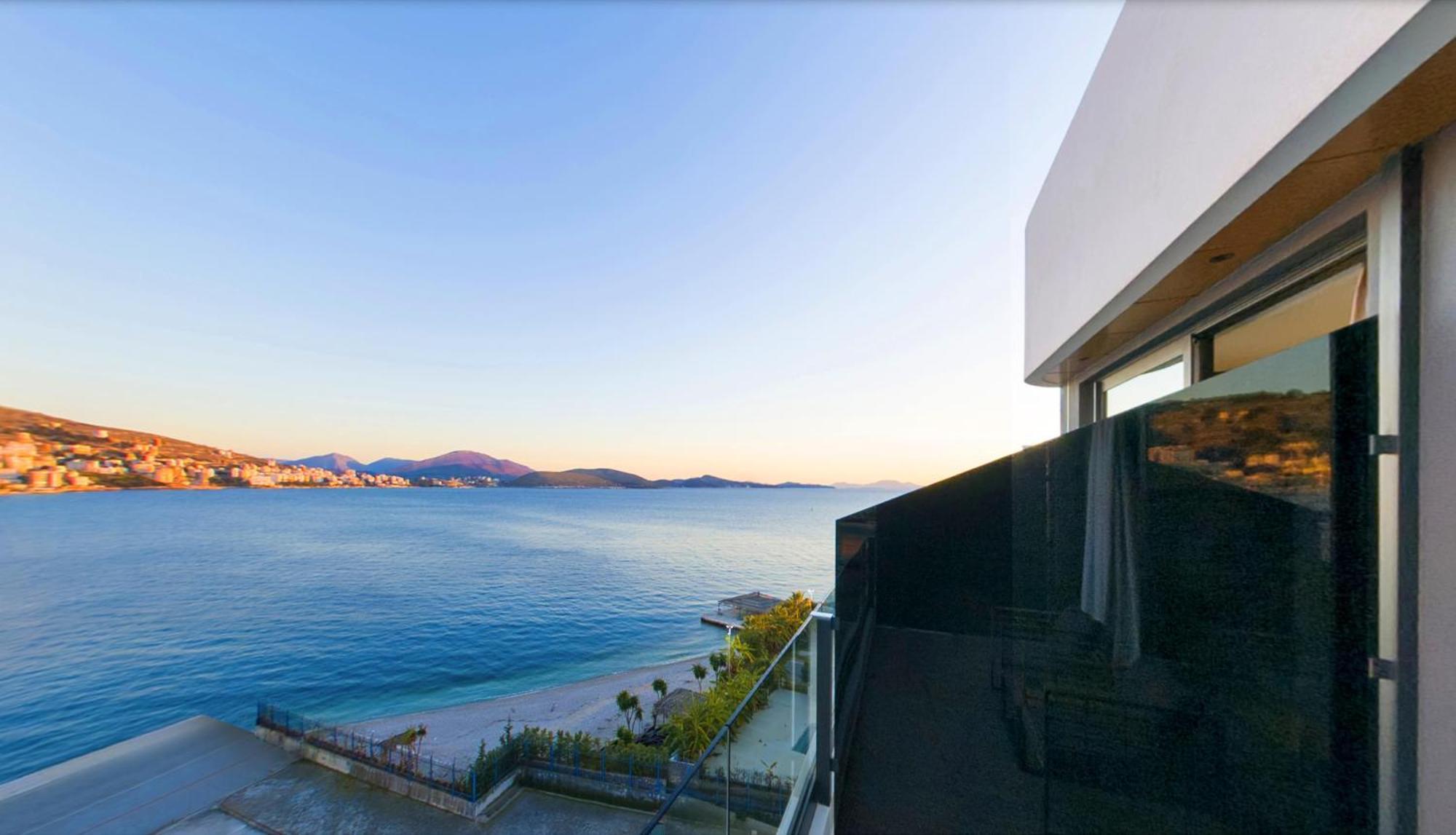 Yacht Premium Hotel Sarandë Eksteriør bilde